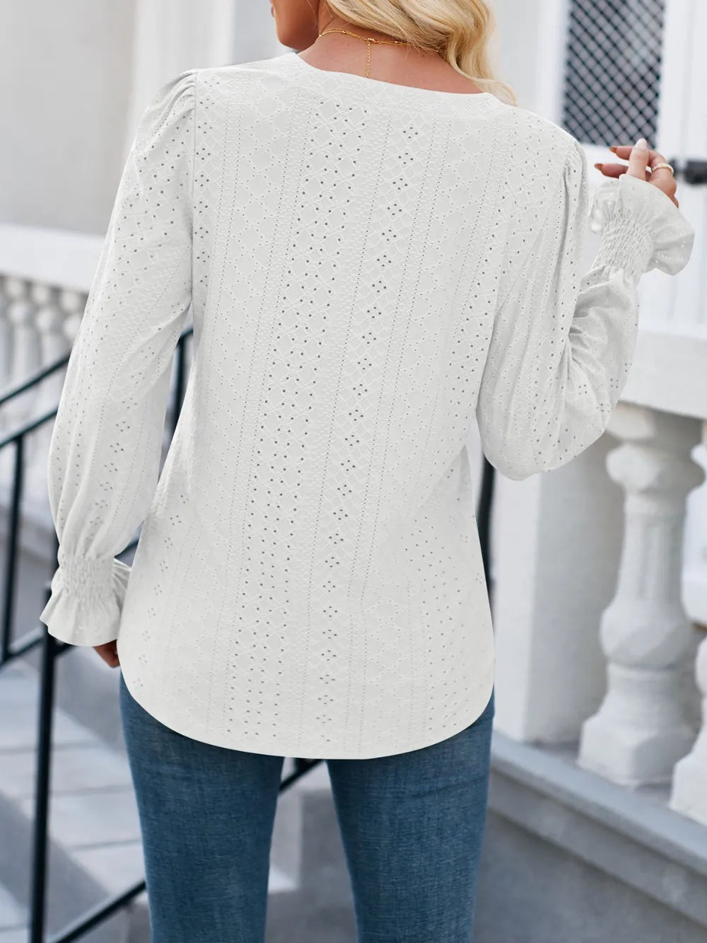 24b9c7f5-80b1-4740-bee4-1f26f6664f39-Max